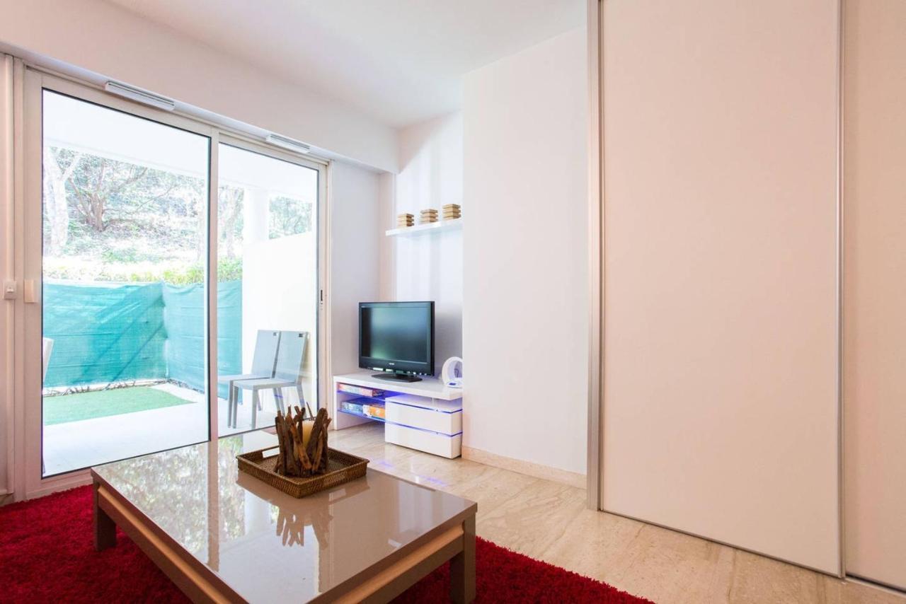 Riviera Home Mandelieu Buitenkant foto